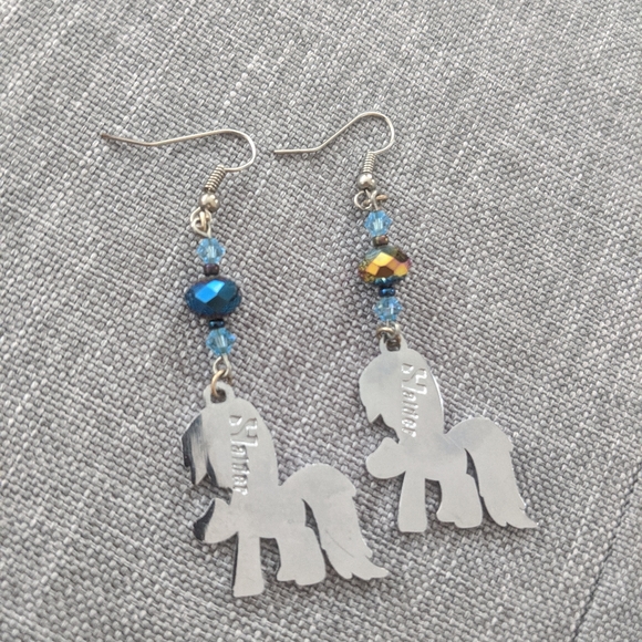 🦄 Adorable Rainbow Dash earrings! 🌈 - Picture 3 of 3